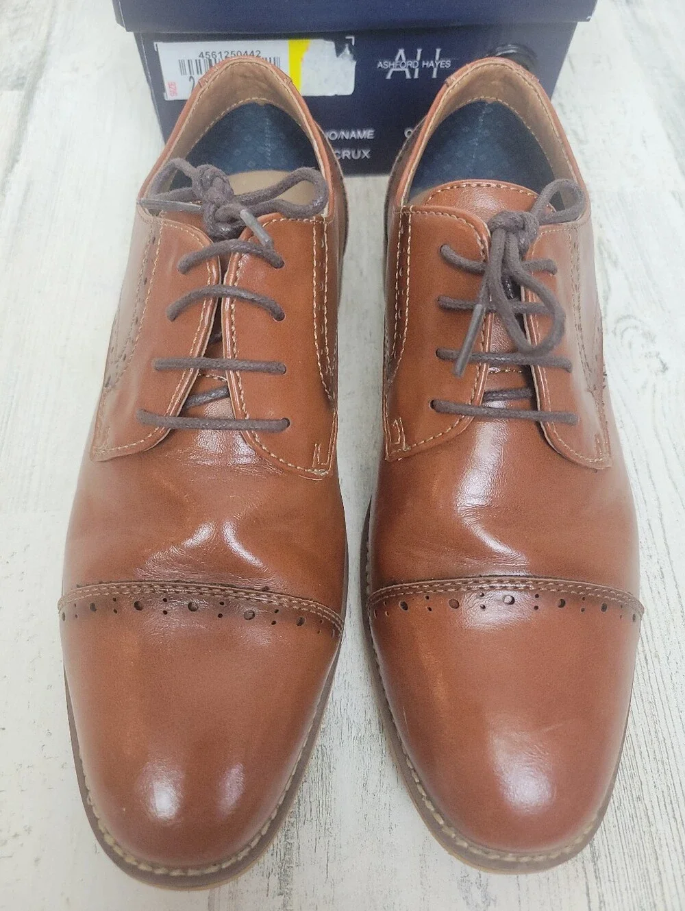 Ashford Hayes Boy's Tan Leather Cap-Toe Oxford Dress Shoes Size 4